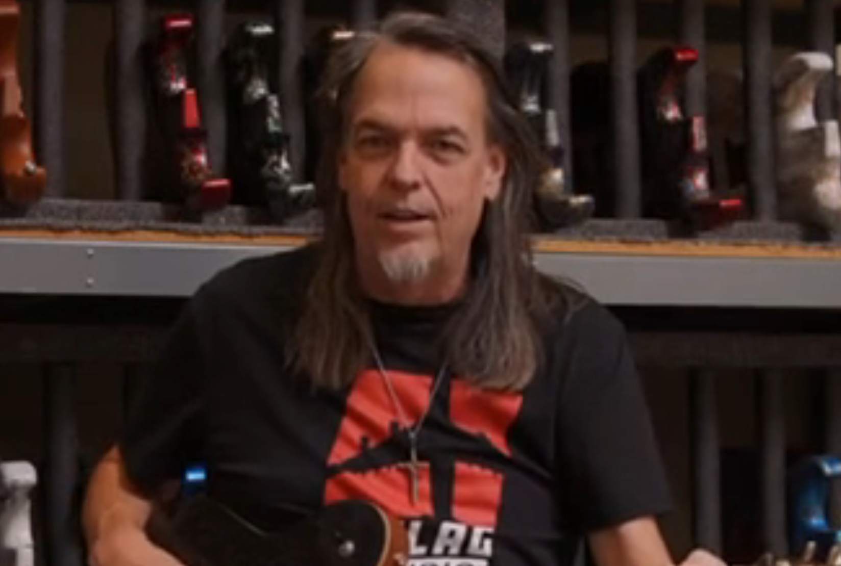 Load video: Mike Krompass Plays Ciari Guitars