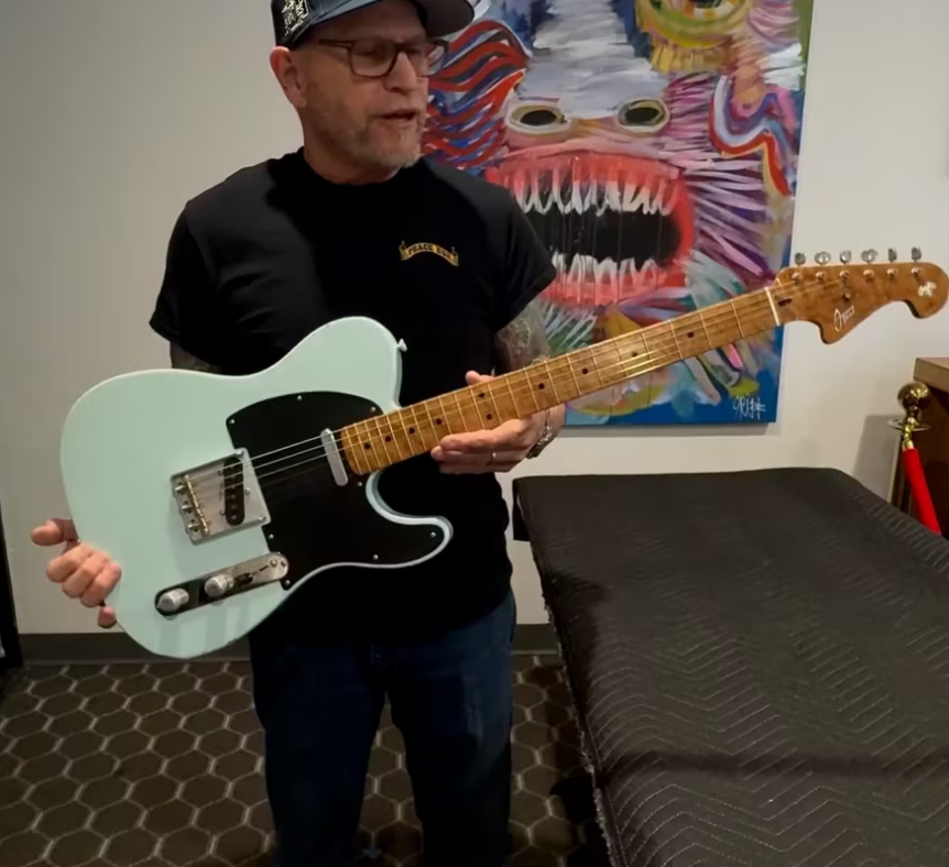 Load video: Steve Stevens Plays Ciari